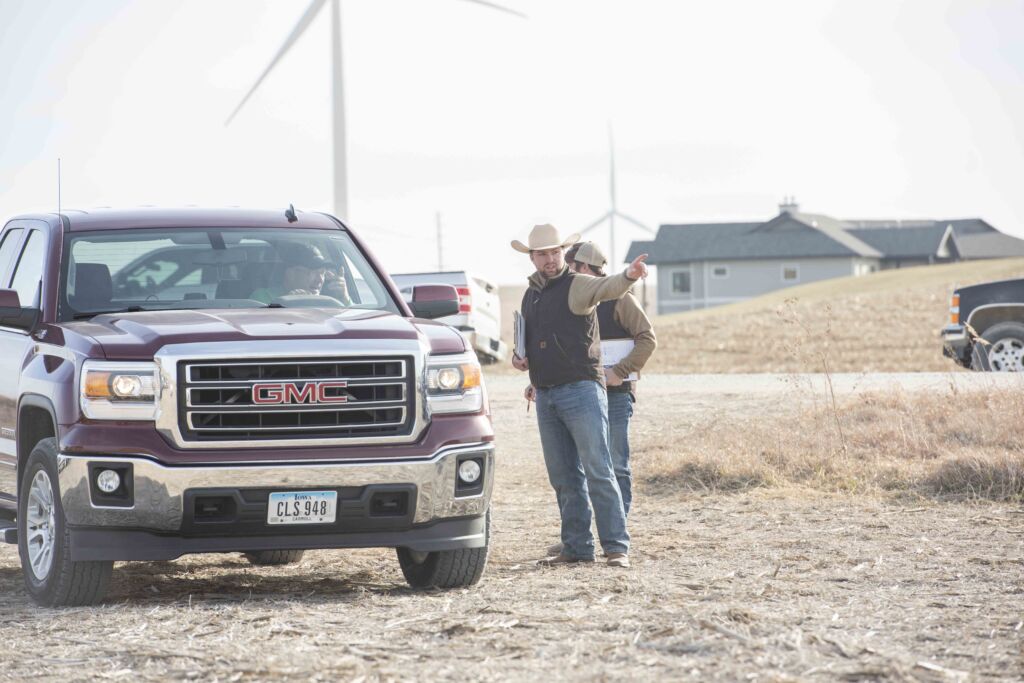 What are the biggest questions when selling farmland on auction? Several factors from timing, the current market, and online auctions can be something to consider when selling your Iowa farmland.
